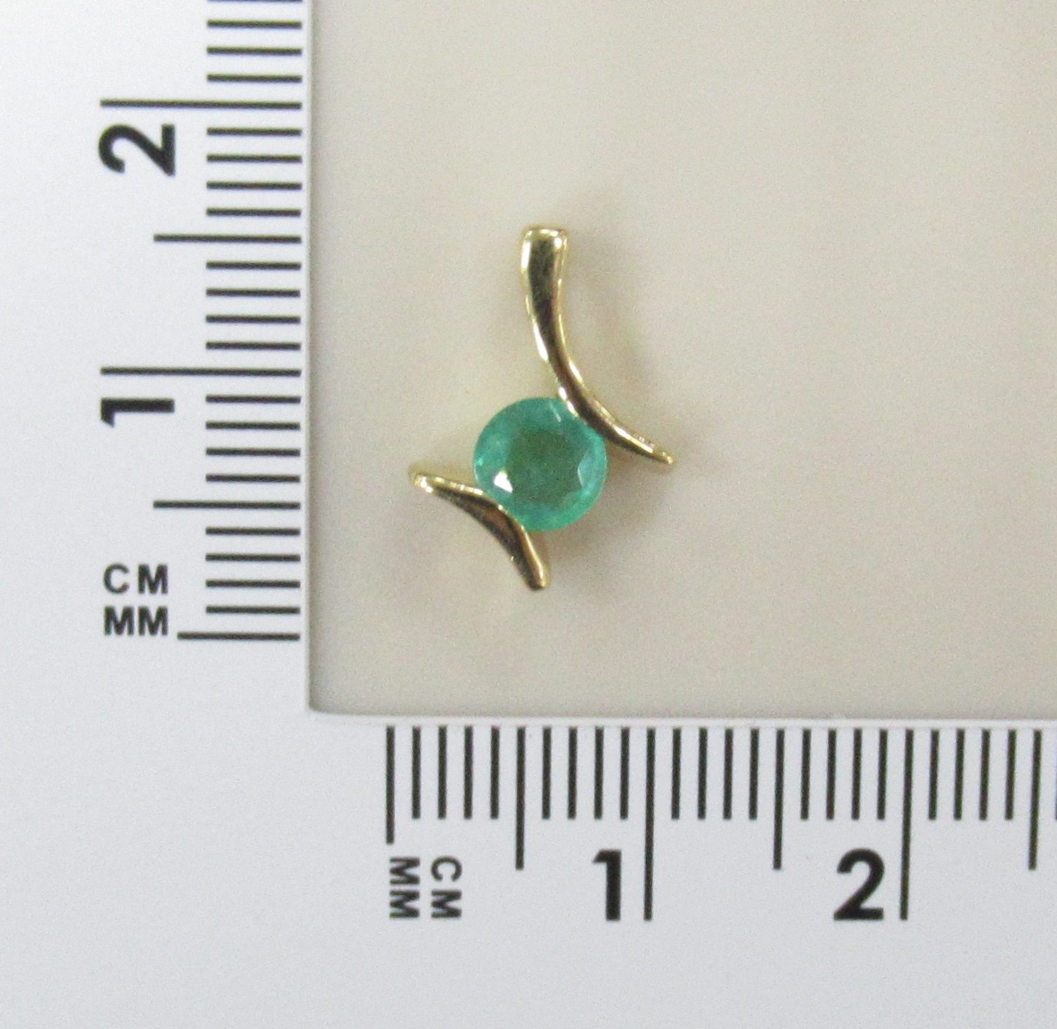 Серебряная подвеска 925 пробы; вставки 1 Изумруд (F) 0,43 ct 4/Г3;